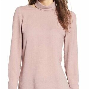 Cut out turtle neck top L NWT